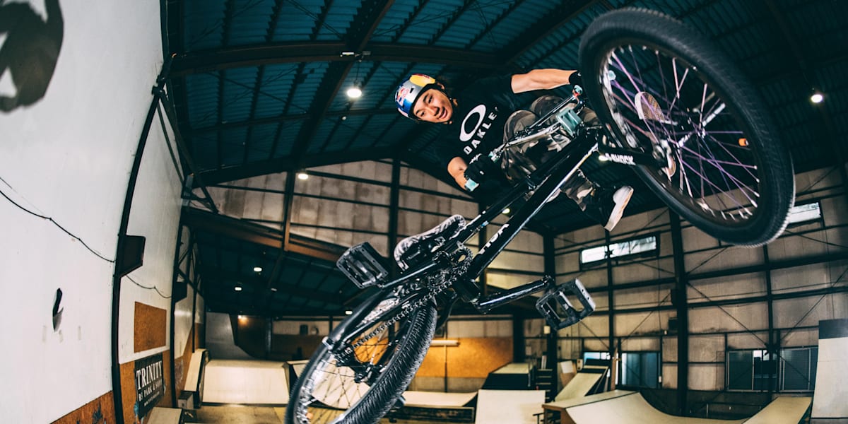 Rim Nakamura va au lycée en BMX au Japon ! Vidéo BMX