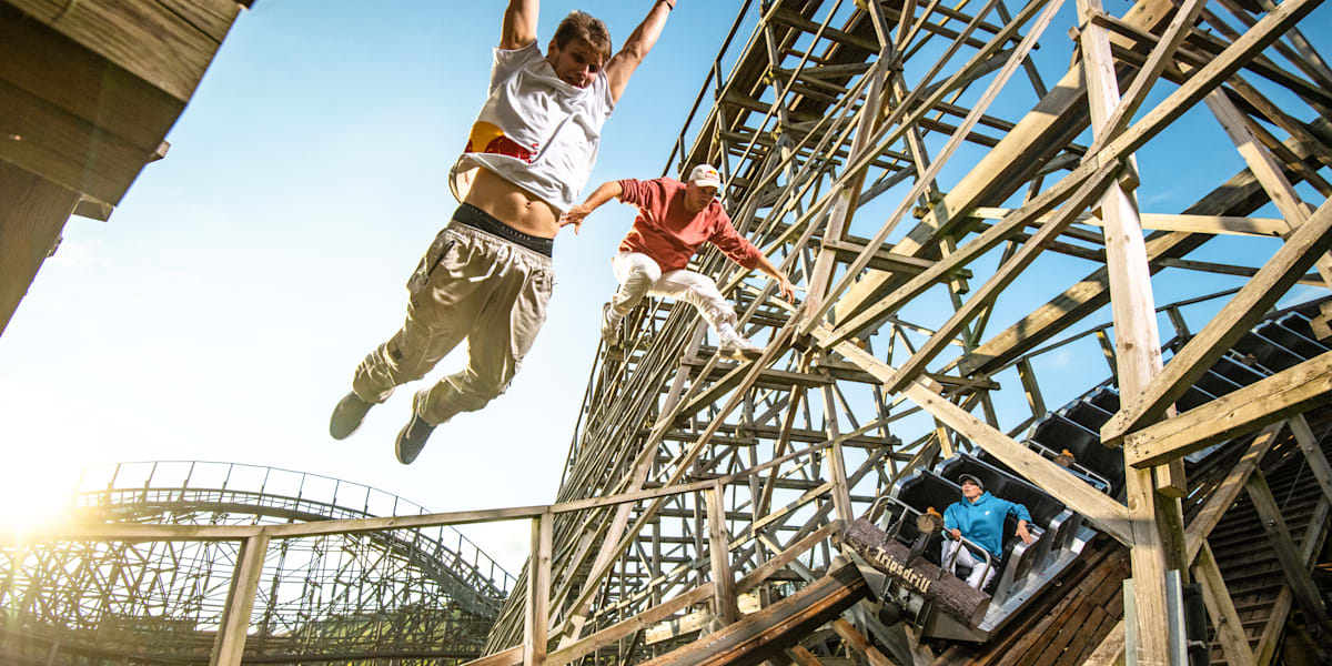 Freerunning Jason Paul S2 E1 extra roller coaster run