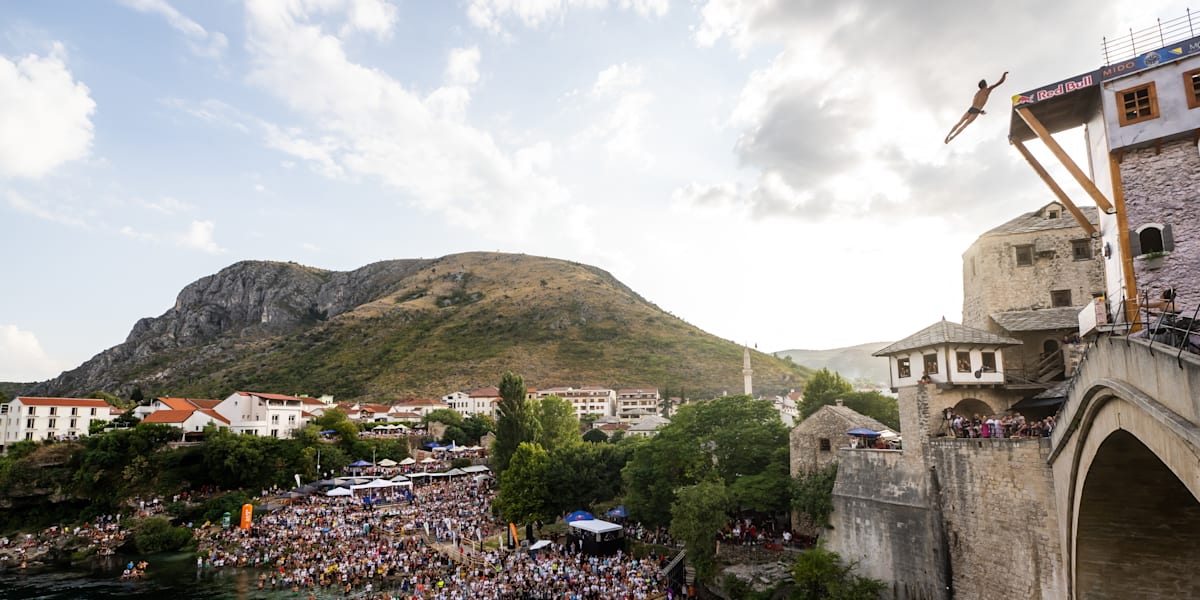 Les temps fort du Red Bull Cliff Diving 2022 à Mostar