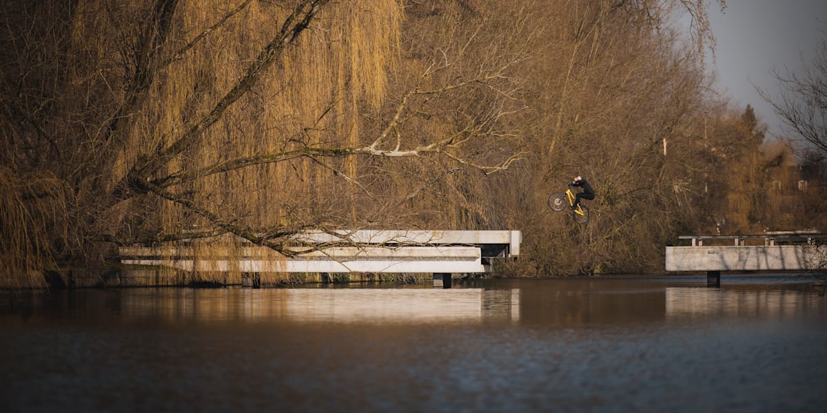 The Engine Inside trailer cycling film