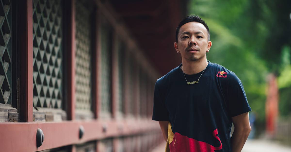 Akademiks アカデミクス ベロアジャケット HIPHOP b-boy A BATHING APE®︎ × COMME des GARÇONS “VARSITY JACKET” | bape.com