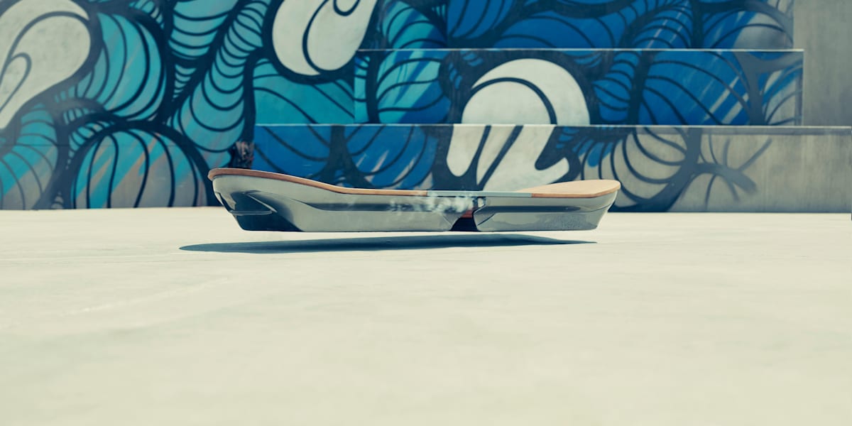 Lexus Hoverboard *video* Red Bull Skateboarding