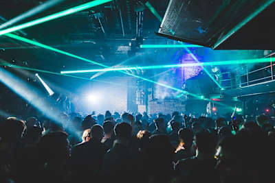 Reaching for the lasers in fabric's Room One
