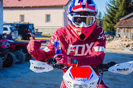 Po co jeździć, jak można latać?