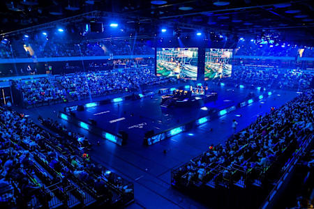 London's Copper Box Arena hosted the RLCS World Championship this season