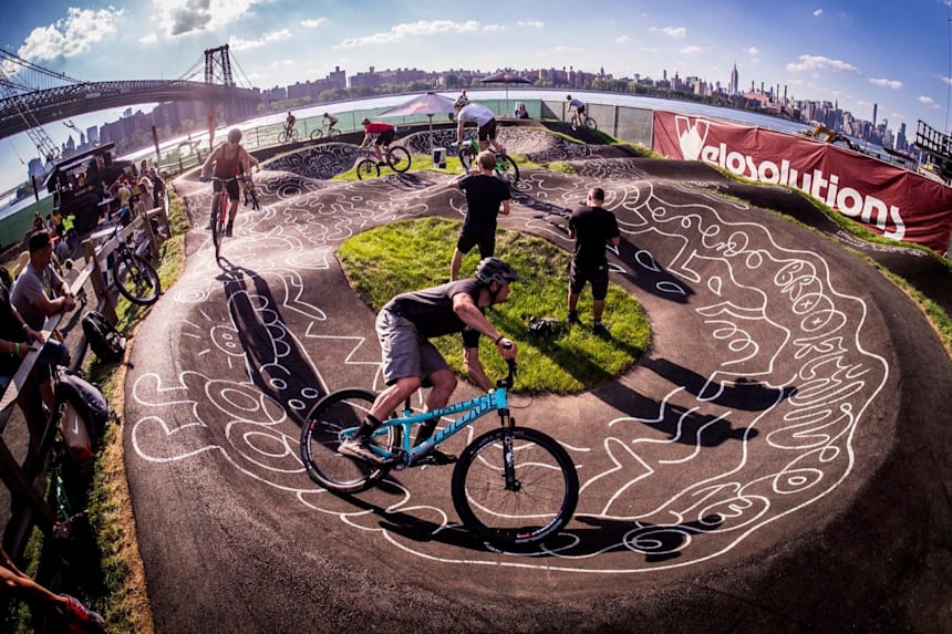 mountain bike pump track