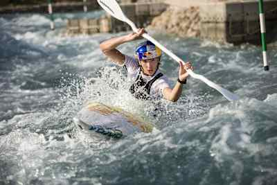 Jana Dukatova pushing hard through the rapids in Al Ain.