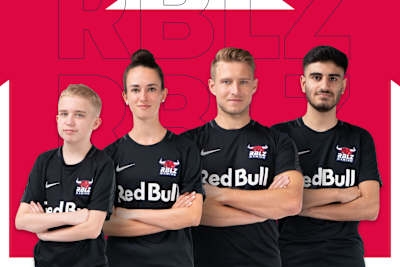 Promotional photograph of the RBLZ Gaming team, (l-r) Anders Vejrgang, Lena Güldenpfennig, Richard 'Gaucho10' Hormes and Umut Gültekin.