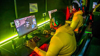 Participants competing at the Nation Final of Red Bull Campus Clutch 2021 in Nigeria