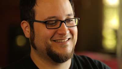 Le game designer Edmund McMillen est le créateur des jeux vidéo Super Meat Boy et The Binding of Isaac.