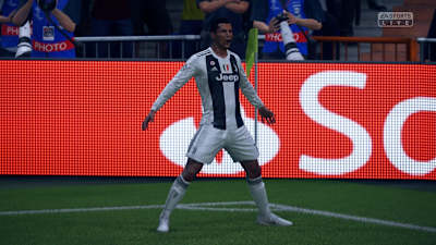 Tela de Cristiano Ronaldo celebrando em FIFA 19