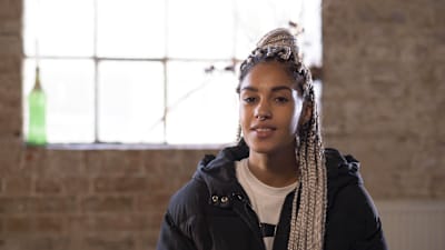 Watch an exclusive session from the London-based artist.