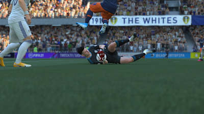 Avec une note de 70, pour un potentiel de 82 dans FIFA 21, Illan Meslier est l'un des meilleurs jeunes gardiens pépites à recruter dans le mode carrière.