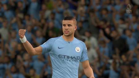 Walker é o zagueiro escolha de muitos no FUT 19