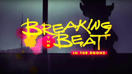 El título introductorio del documental: Breaking the Beat.