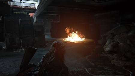 Pour combattre le deuxième boss (un puant) du jeu The Last of Us Part II, lancez un cocktail Molotov dès le début du combat pour faire de gros dégâts et vous cacher.