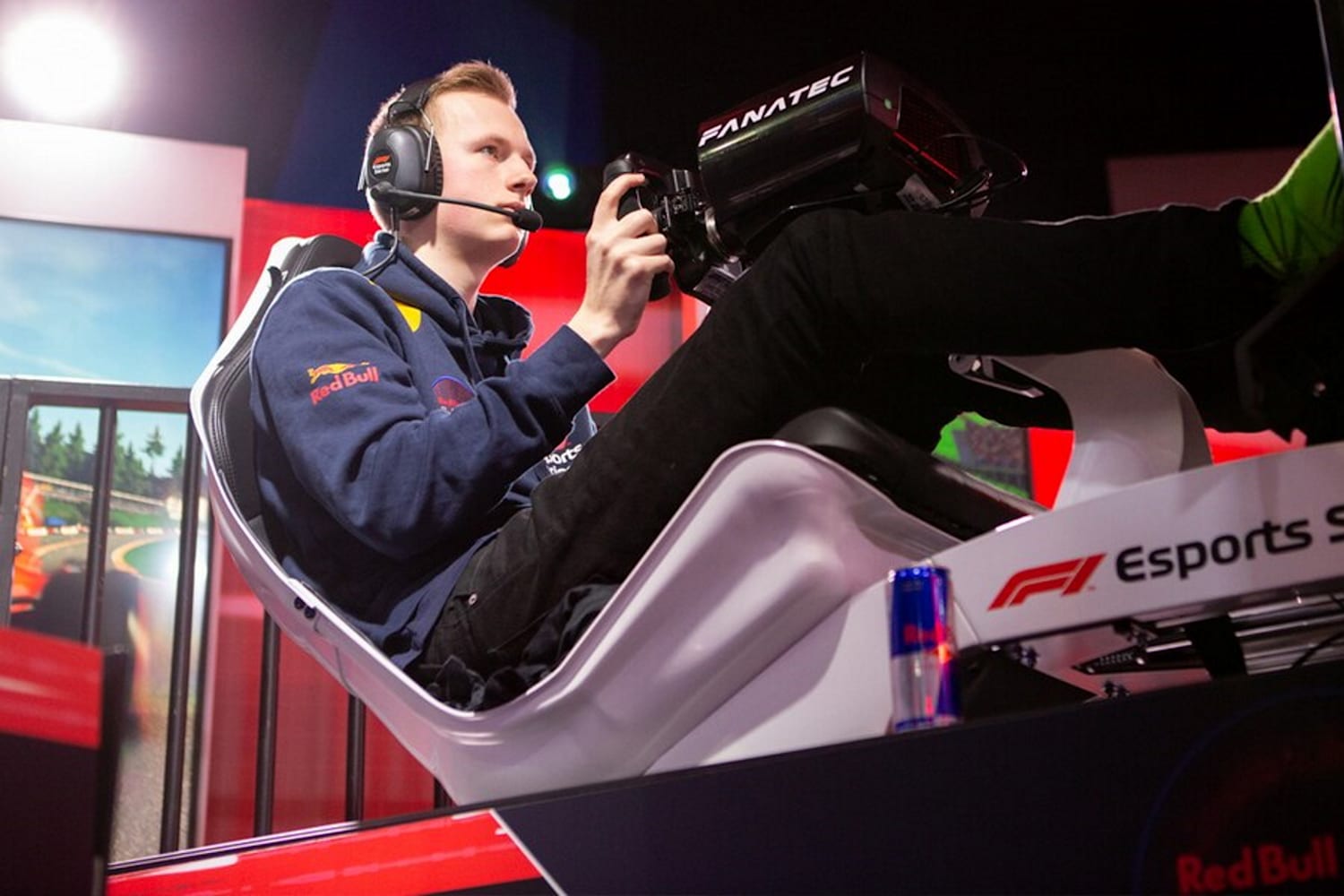 Red Bull Racing Esports Win F1 Esports Pro Series 2019