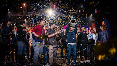 tom60229 with the HCT 2017 trophy he won in Amsterdam.