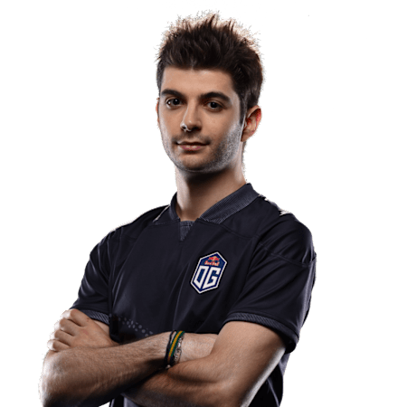 A profile shot of Team OG player Sébastien ‘Ceb’ Debs