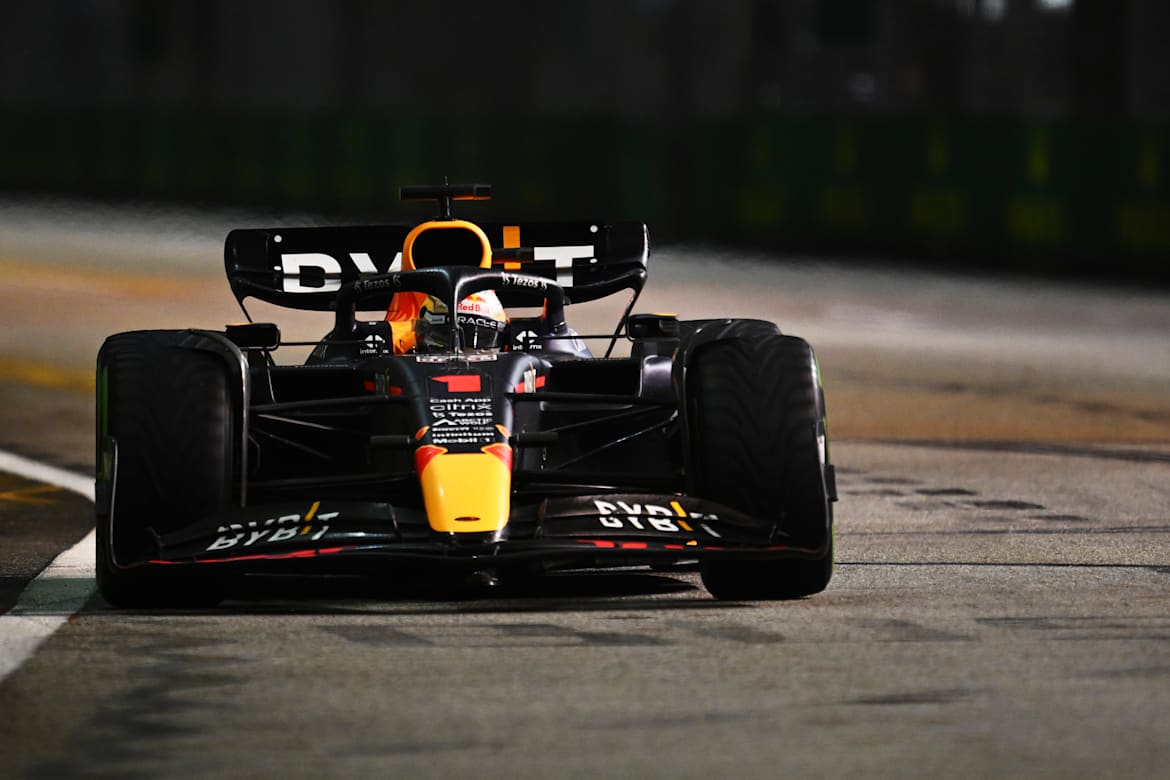 Verstappen istikrarlı sürüş performansıyla yarış boyunca fırsat kovaladı