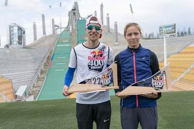 Tatyana Neroznak and Pyotr Tikhonov pose with their winner´s trophy Tatyana Neroznak and Pyotr Tikhonov pose with their winner´s trophy