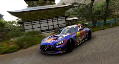 Screenshot iz igre Forza Horizon 6 prikazuje Mercedes-AMG GT Black Series iz 2020. godine.