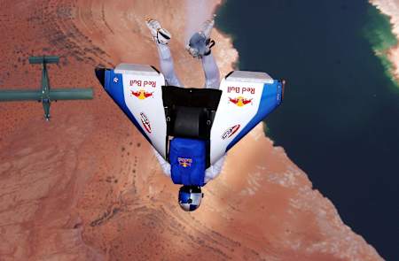 İnsan makineye karşı İnsan makineye karşı