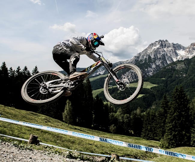 Downhill vs enduro Find out the differences guide