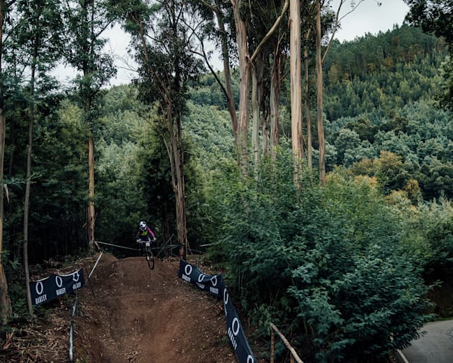 2021 and 2022 UCI MTB World Cup calendar DH/XCO dates