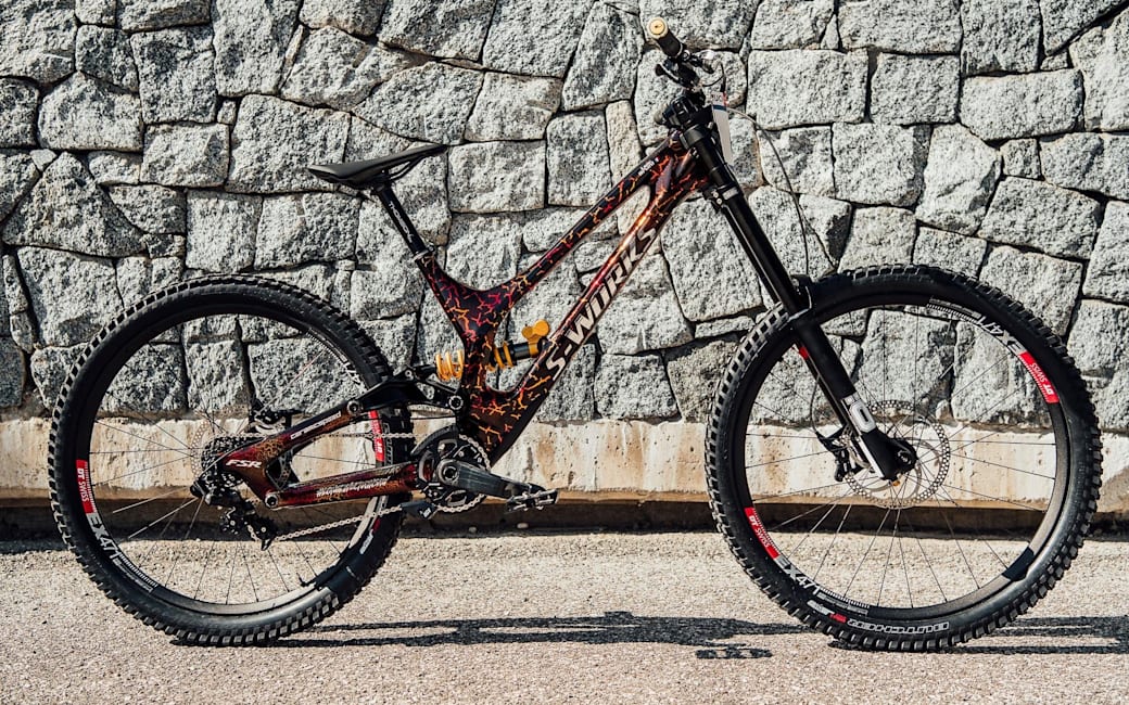 loic bruni specialized bike