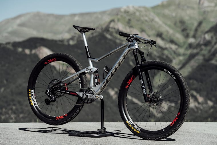 Nino Schurter Bike Check Scott Spark 900