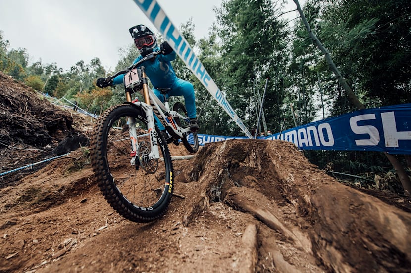 Marine Cabirou rides at Lousa 2020.