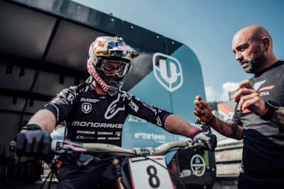 Brook Macdonald and mechanic Ben Vergnaud seen in the pits at Val di Sole.