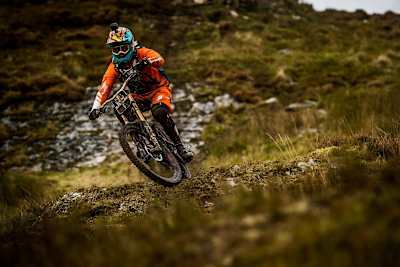 Bernard Kerr rides during Red Bull Hardline 2017 practice.