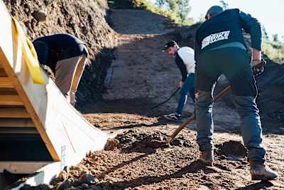 A big up to trail builders, jury & volunteers