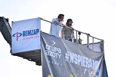 Komentatorzy na stanowisku