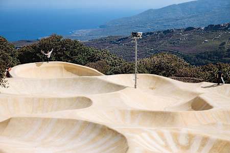 アレックス・ハルフォード：スイーパー