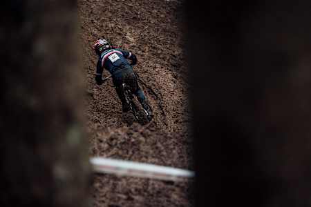 Rémi Thirion on the downhill course during finals at the UCI DH World Championships in Leogang, Austria, on October 11, 2020.