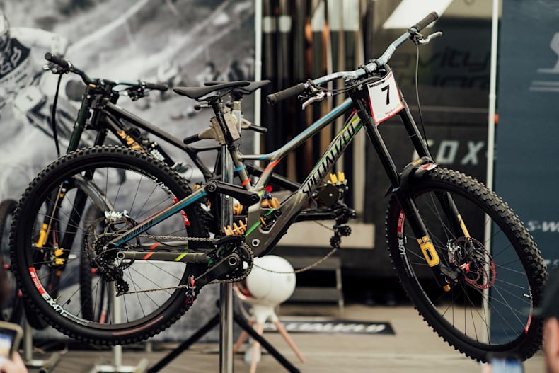 2020 specialized demo 29