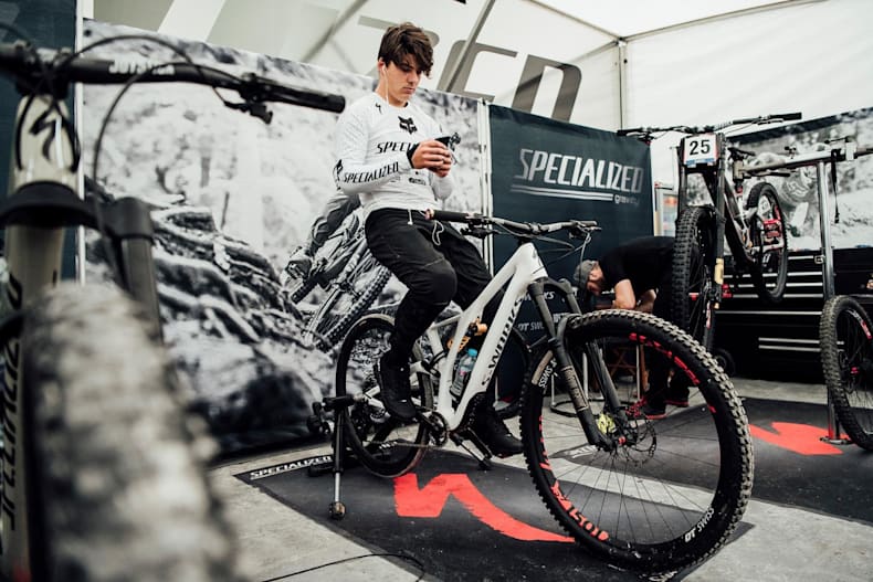 Uci Dh World Cup Rd 2 Fort William Report And Replays