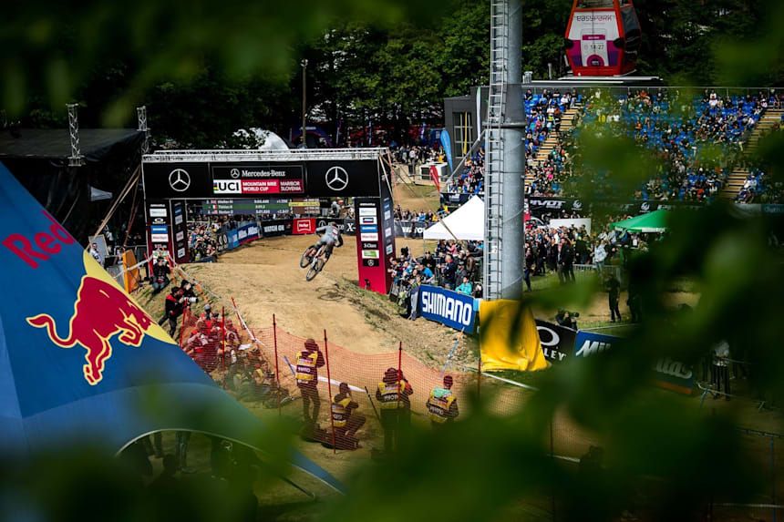 uci downhill 2020 calendar