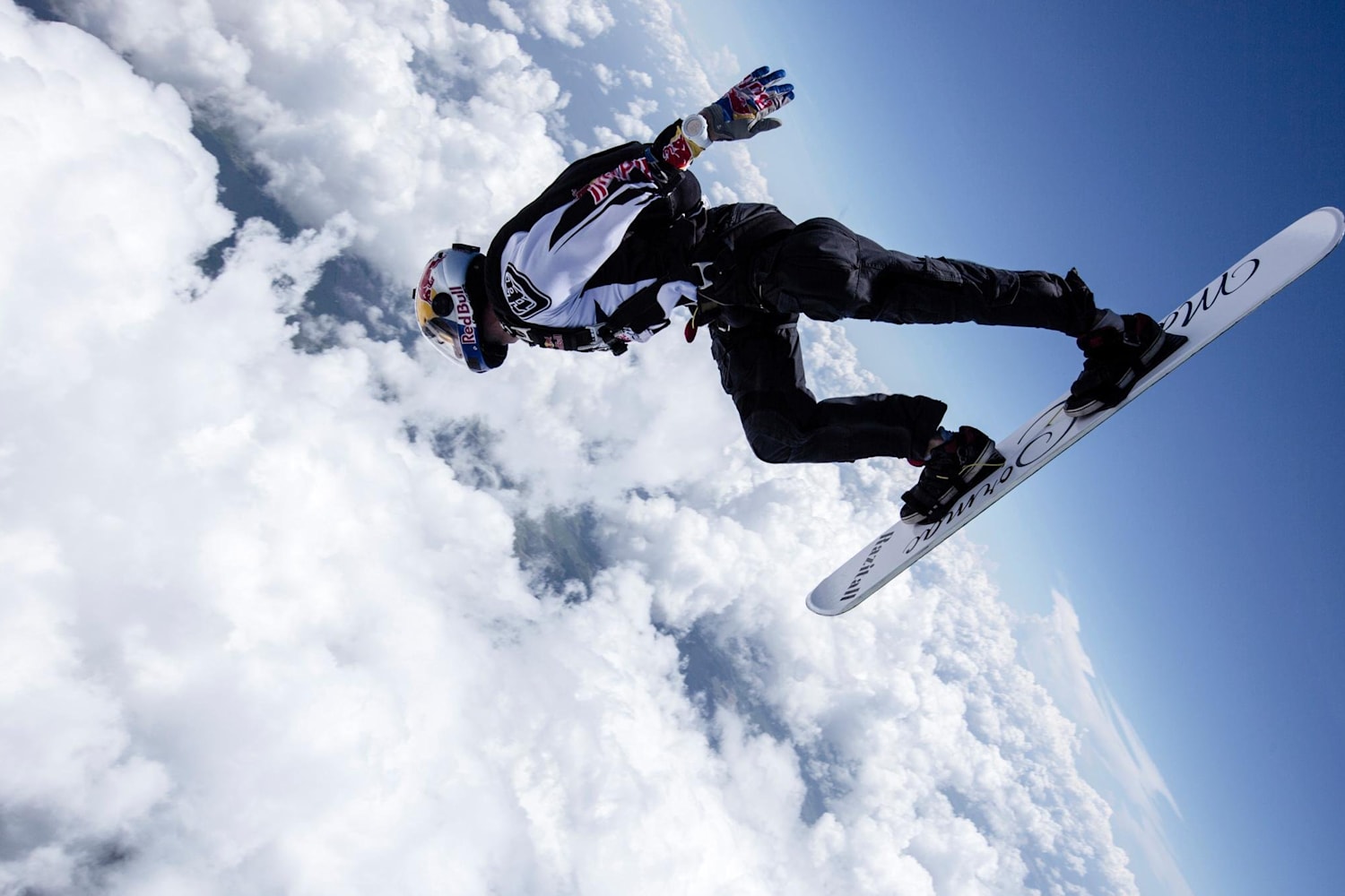 Skydiving video in a thunderstorm Sean MacCormac