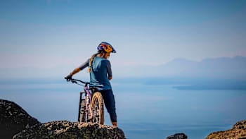 Dual Focus S1 E4 - Michelle Parker Art