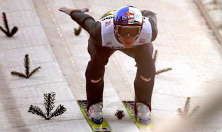 Gregor Schlierenzauer am 3. Januar 2014 bei der Vierschanzentournee während des FIS Skisprung-Weltcups in Innsbruck, Österreich.