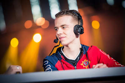 Headshot of professional Hearthstone player Thijs 'Thijs' Molendijk.