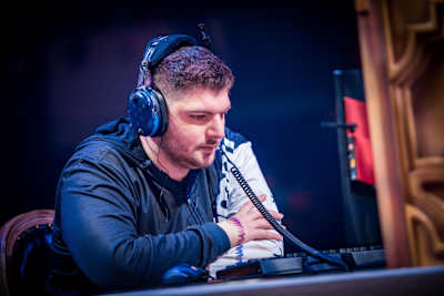 Pro player Mark 'Ike' Eichnerat the Hearthstone World Championship.