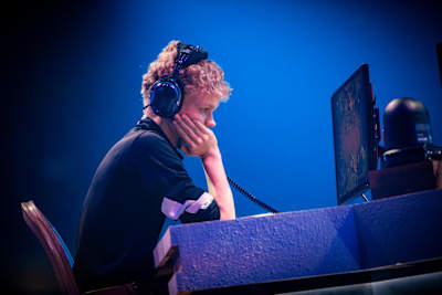 Casper 'Hunterace' Notto at the Hearthstone World Championship.