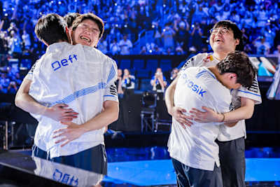 DRX embrace following their Grand Final win.
