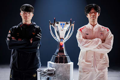 Lee "Faker" Sang-hyeok of T1 (L) and Kang "TheShy" Seung-lok of Weibo Gaming at the League of Legends World Championship 2023 Finals Features Day on November 16, 2023 in Seoul, South Korea.