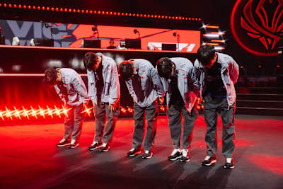 T1 bow on stage after their victory at MSI 2026 Play-Ins Day 4 on July 01, 2026 at Daejeon Convention Center II in Daejeon, South Korea. 